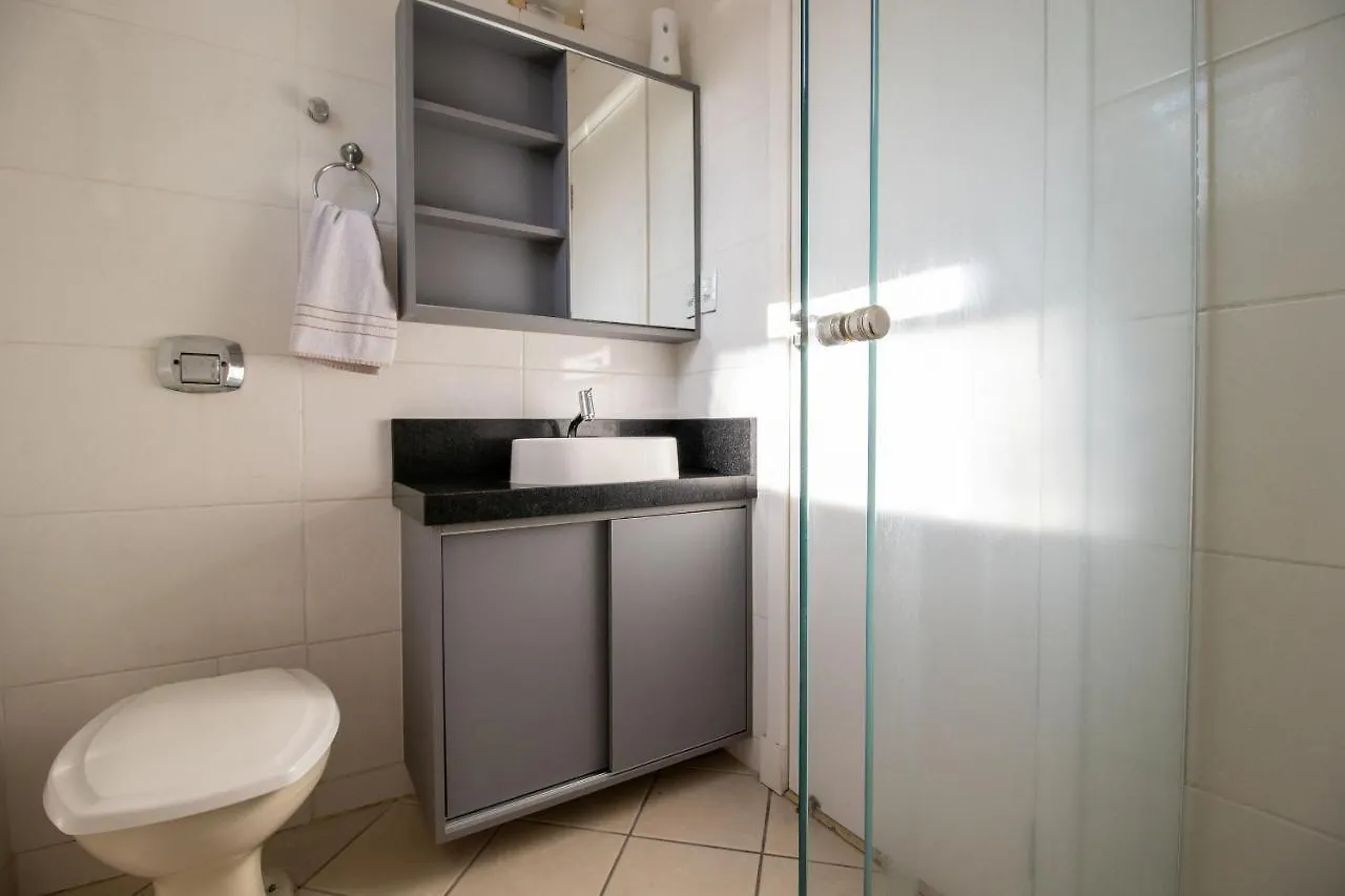 Balneário CamboriúDhe83 - Climatizado, Prox Ao Calcadao, Tv Smartアパートメント 0*, Balneário Camboriú ブラジル