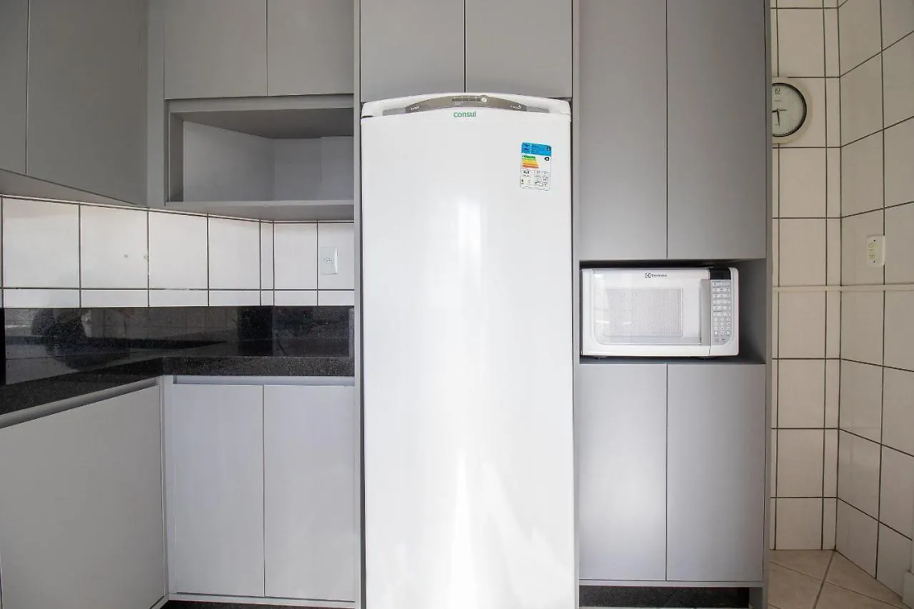 Balneário CamboriúDhe83 - Climatizado, Prox Ao Calcadao, Tv Smartアパートメント